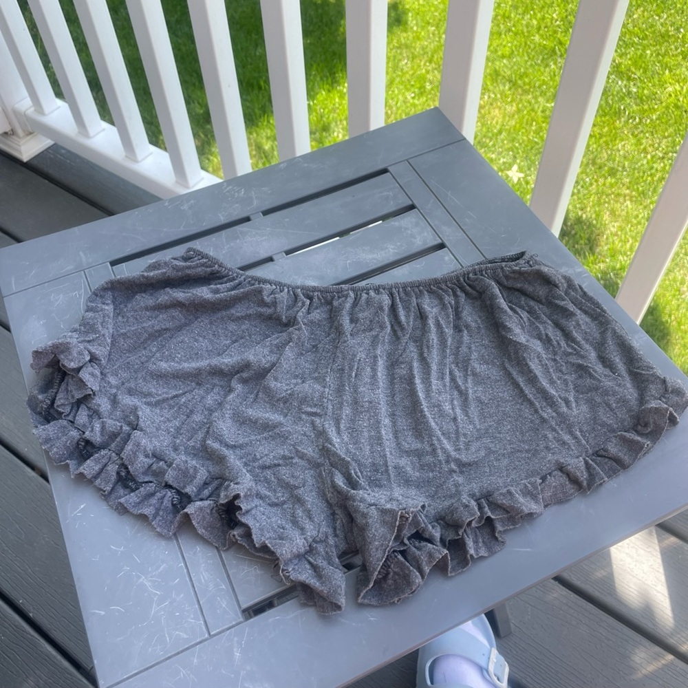 Juniors large lounge shorts